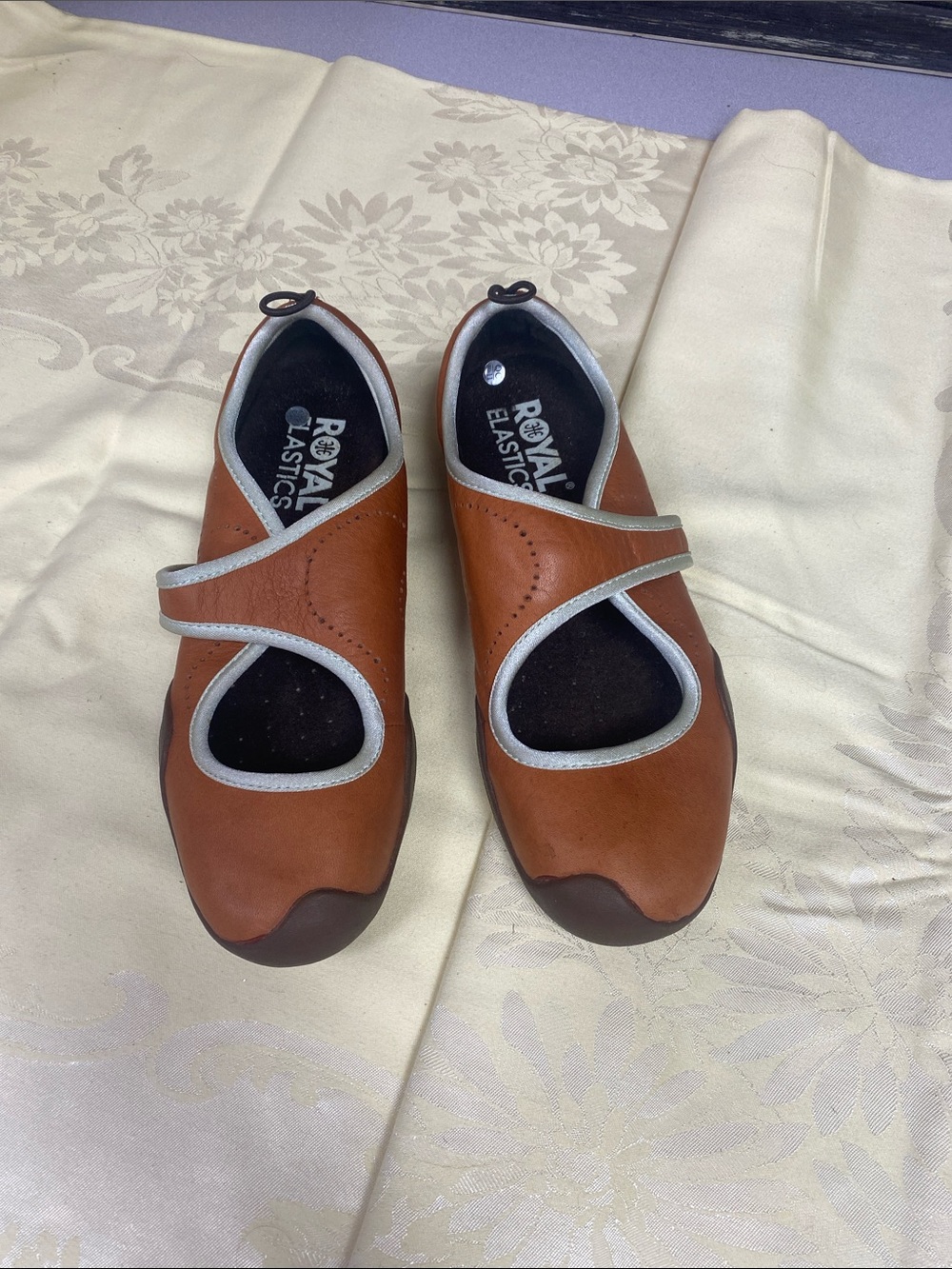 Royal Elastics Women's Brown Mary Jane Comfort Flats
